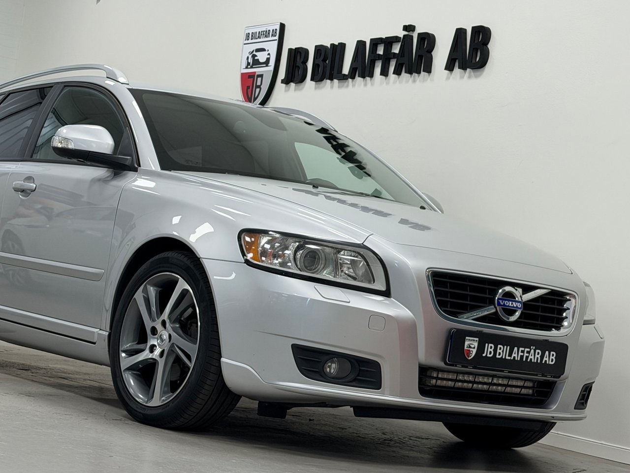 Volvo V50 2010, photo 4/10