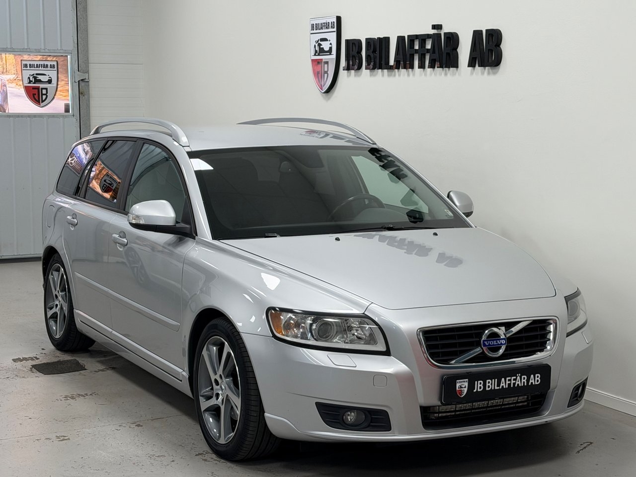 Volvo V50 2010, photo 3/10