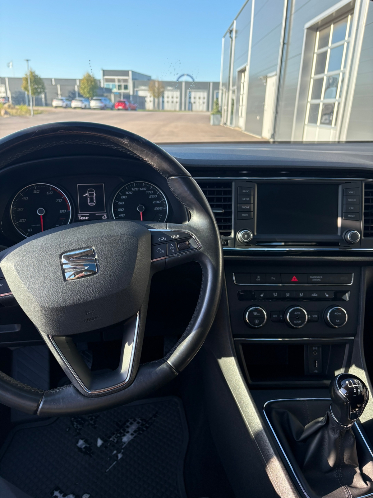 Seat Leon 1.2 TSI Manuell 2016, kuva 5/7