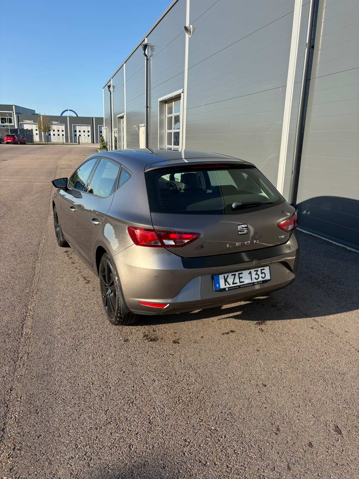 Seat Leon 1.2 TSI Manuell 2016, kuva 3/7