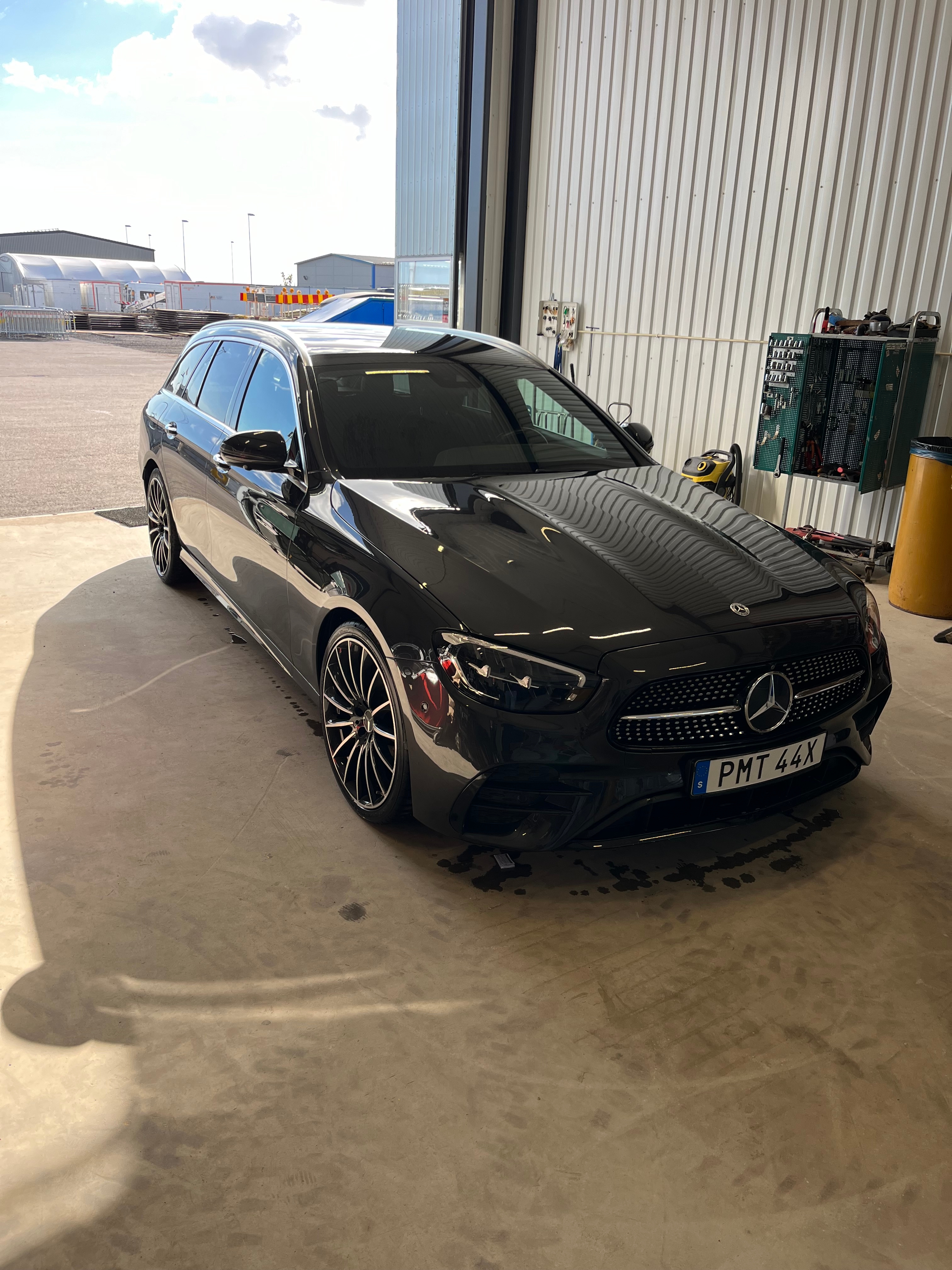 Mercedes-Benz E 220 T d 9G-Tronic 2023, bild 5/7