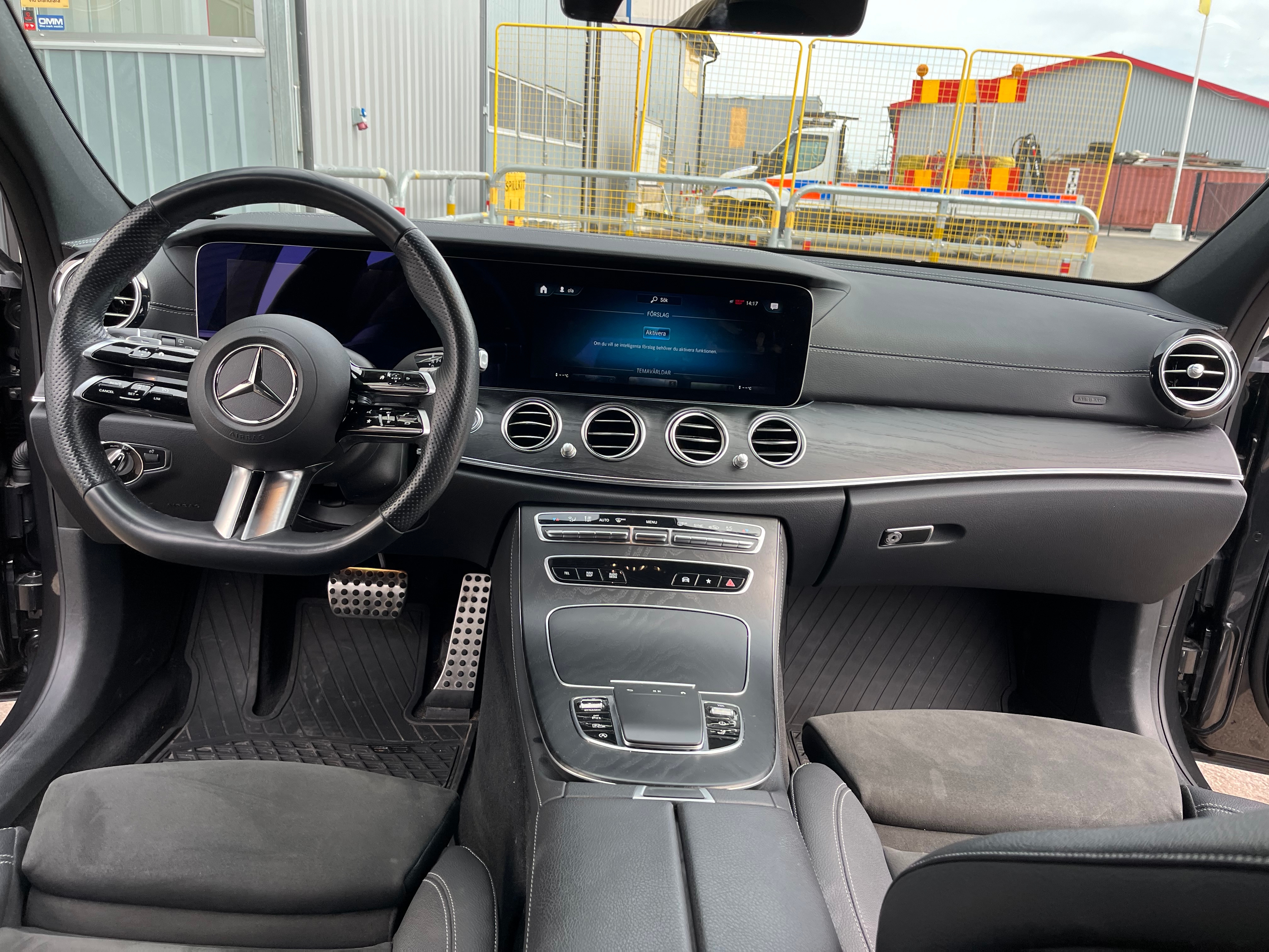Mercedes-Benz E 220 T d 9G-Tronic 2023, bild 2/7