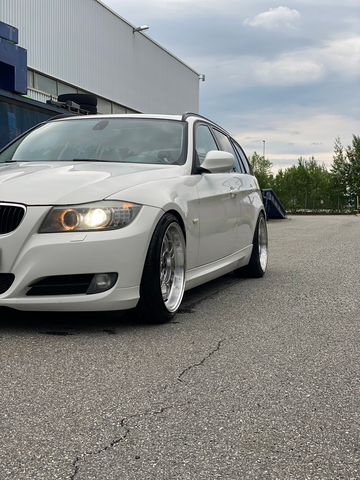 BMW 318