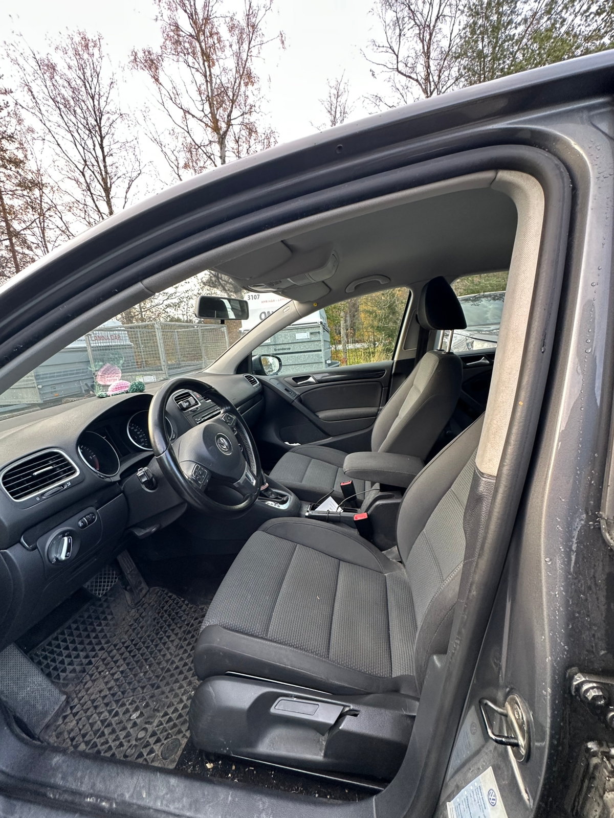 Volkswagen Golf 2012, kuva 7/10
