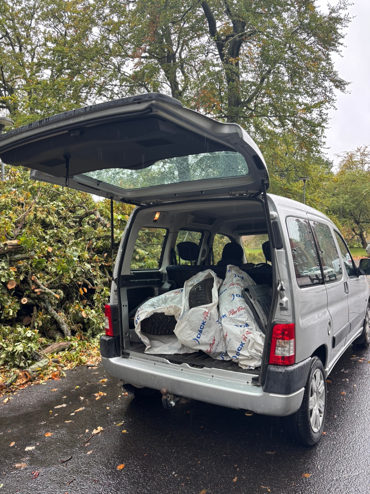 Citroen Berlingo 2007, kuva 6/8