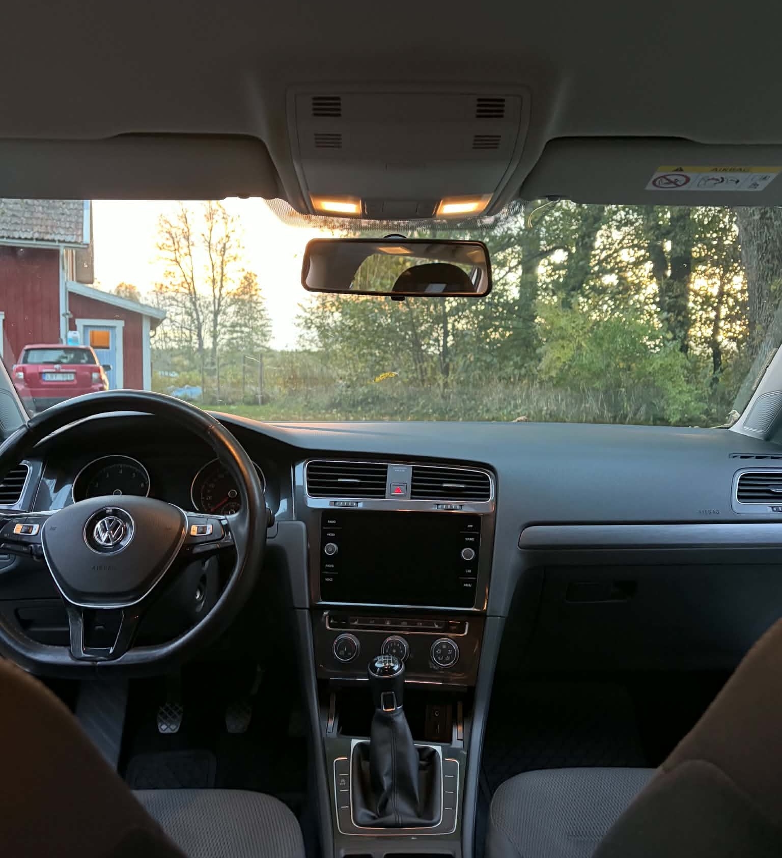 Volkswagen Golf 2017, photo 6/6