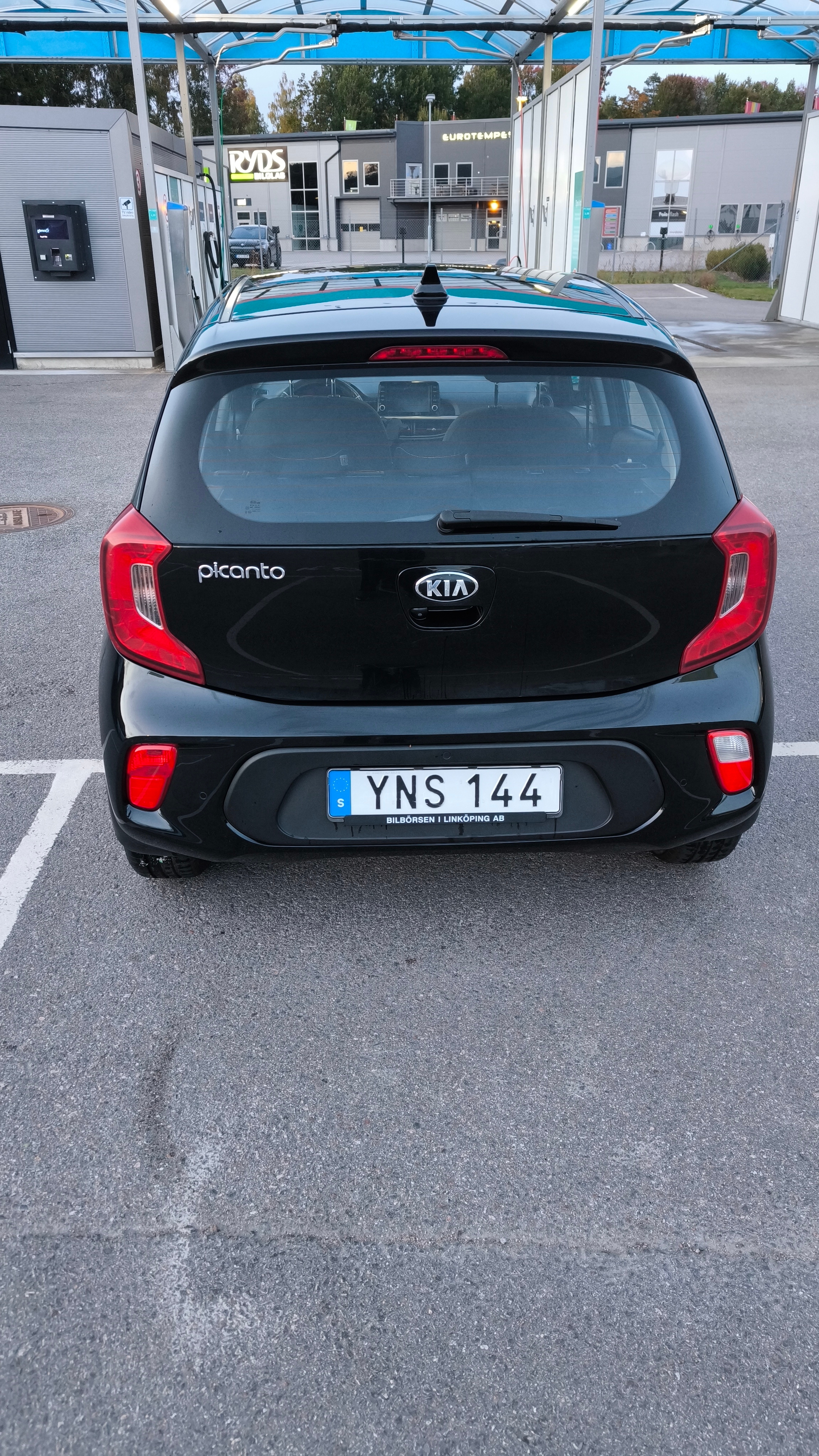 Kia Picanto 1.0 MPI Manuell 2018, bild 4/10