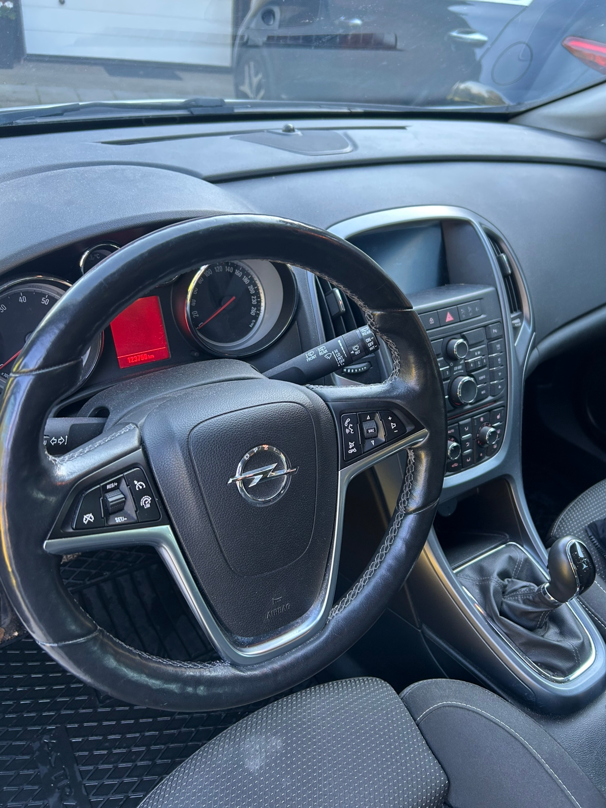 Opel Astra 2016, photo 5/7