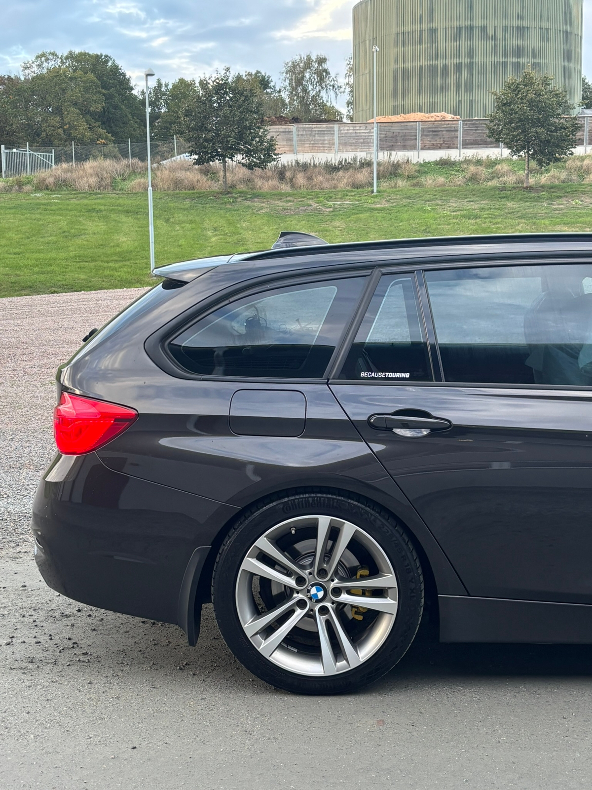 BMW 320 d xDrive Touring Manuell 2016, kuva 6/8