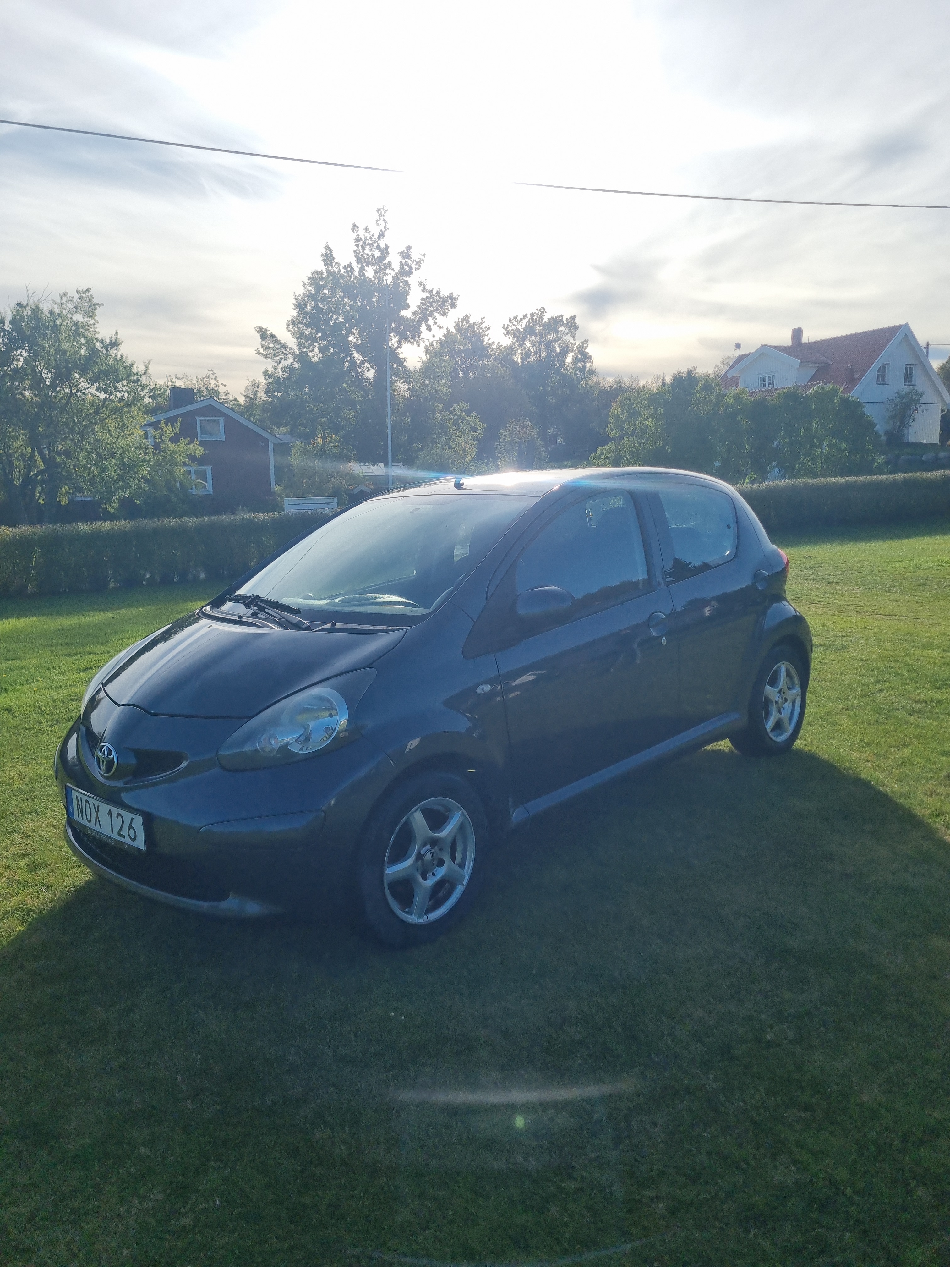 Toyota Aygo 5-dörrar 1.0 VVT-i Manuell 2008, kuva 2/5
