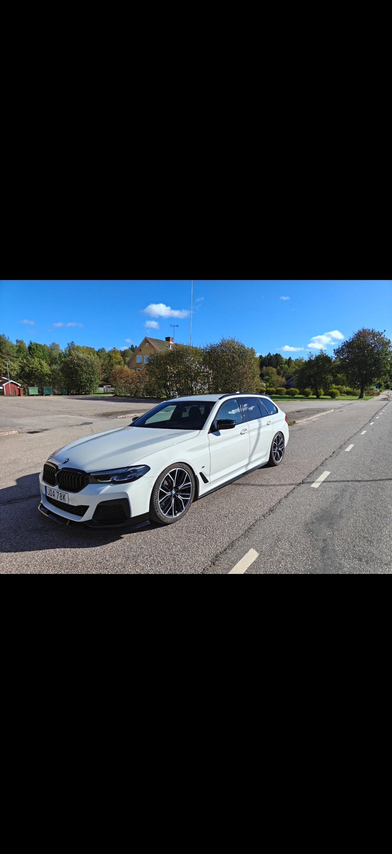 BMW 520 d xDrive Touring Steptronic 2021, photo 4/7