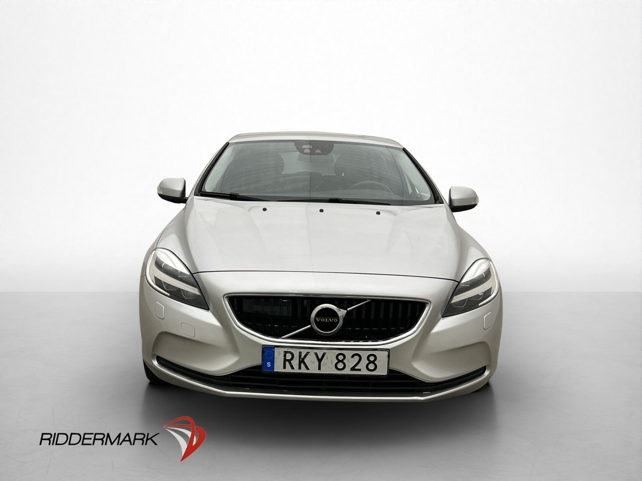 Volvo V40 2018, bild 2/10