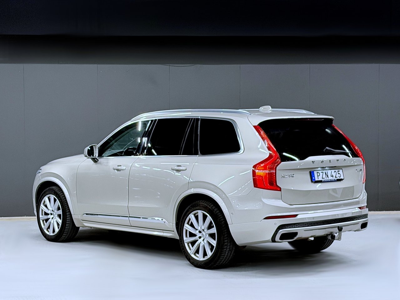 Volvo XC90 2016, photo 2/10