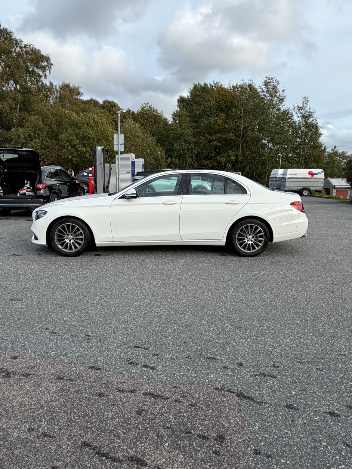 Mercedes-Benz E 220 d 9G-Tronic 2017, photo 2/10