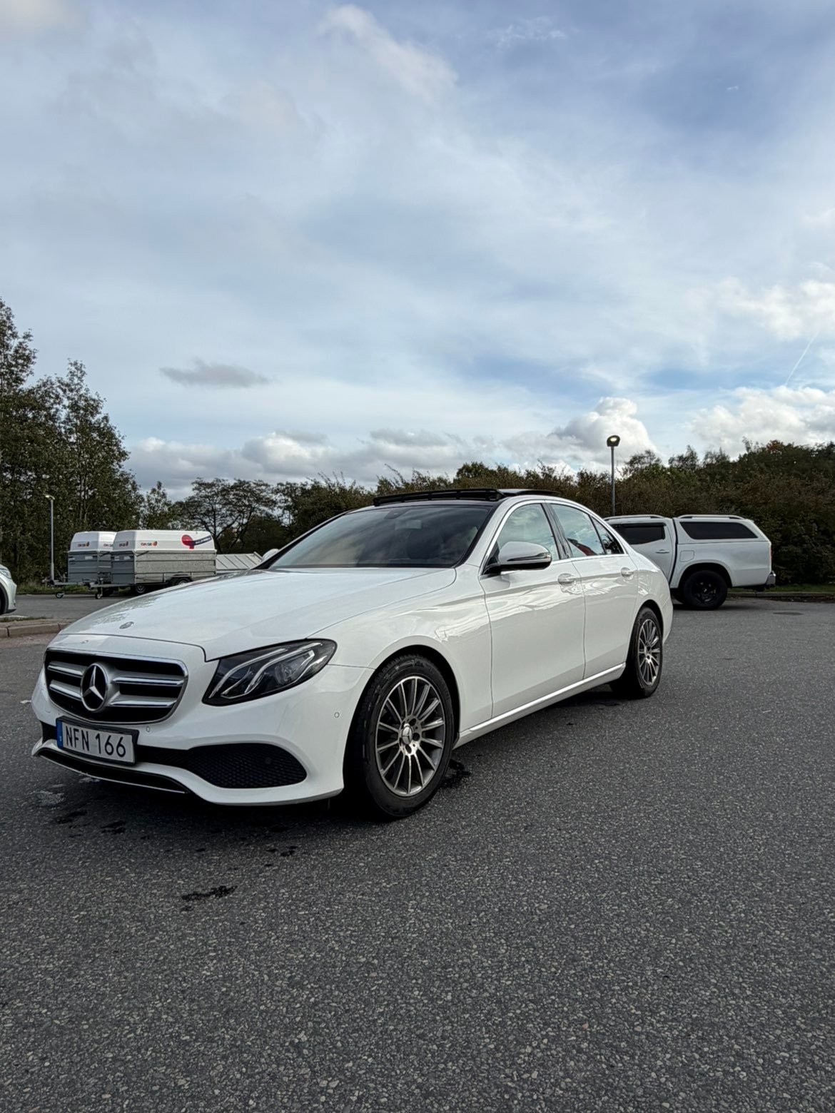 Mercedes-Benz E