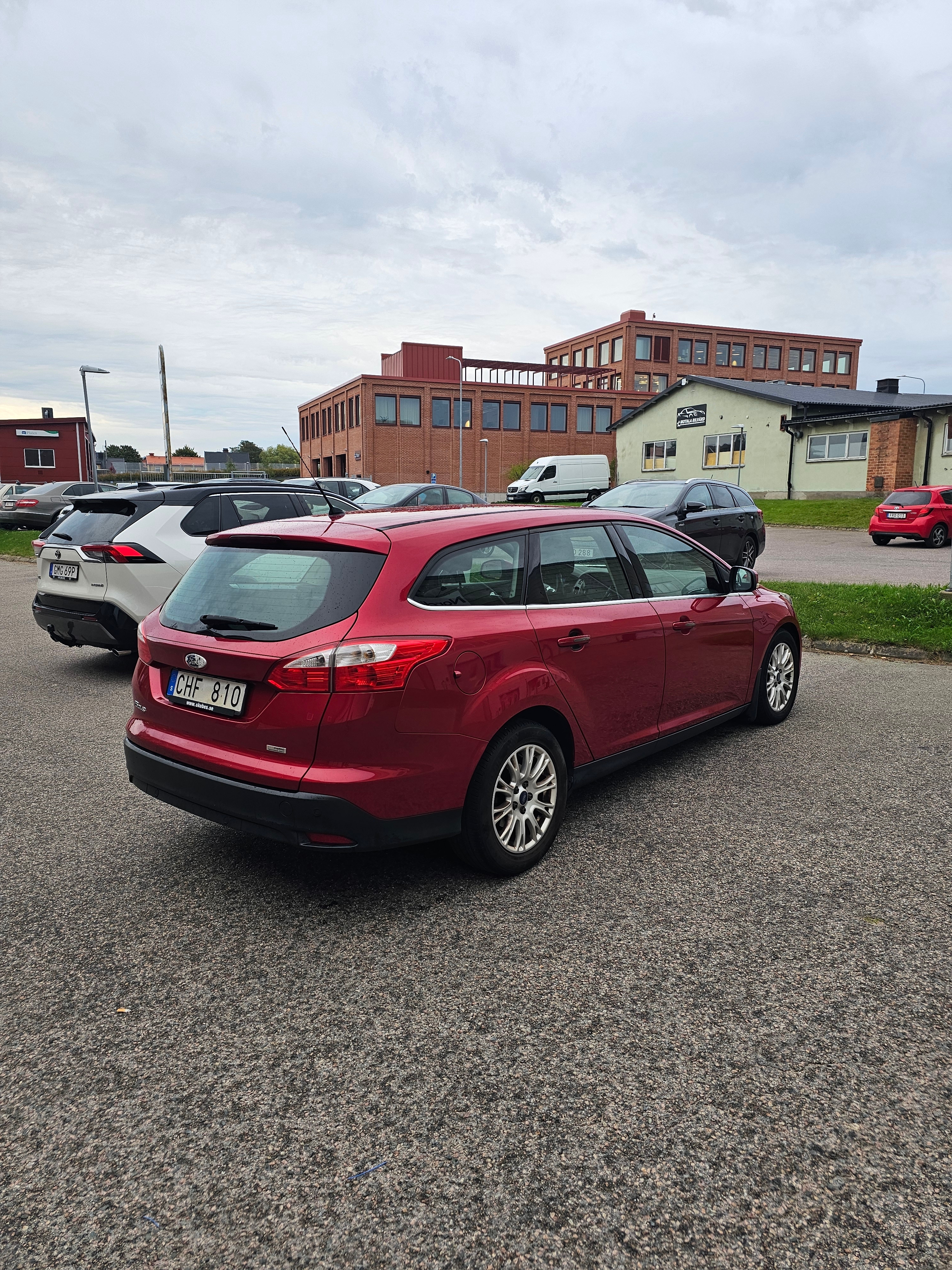 Ford Focus Kombi 1.6 TDCi Manuell 2012, kuva 5/9