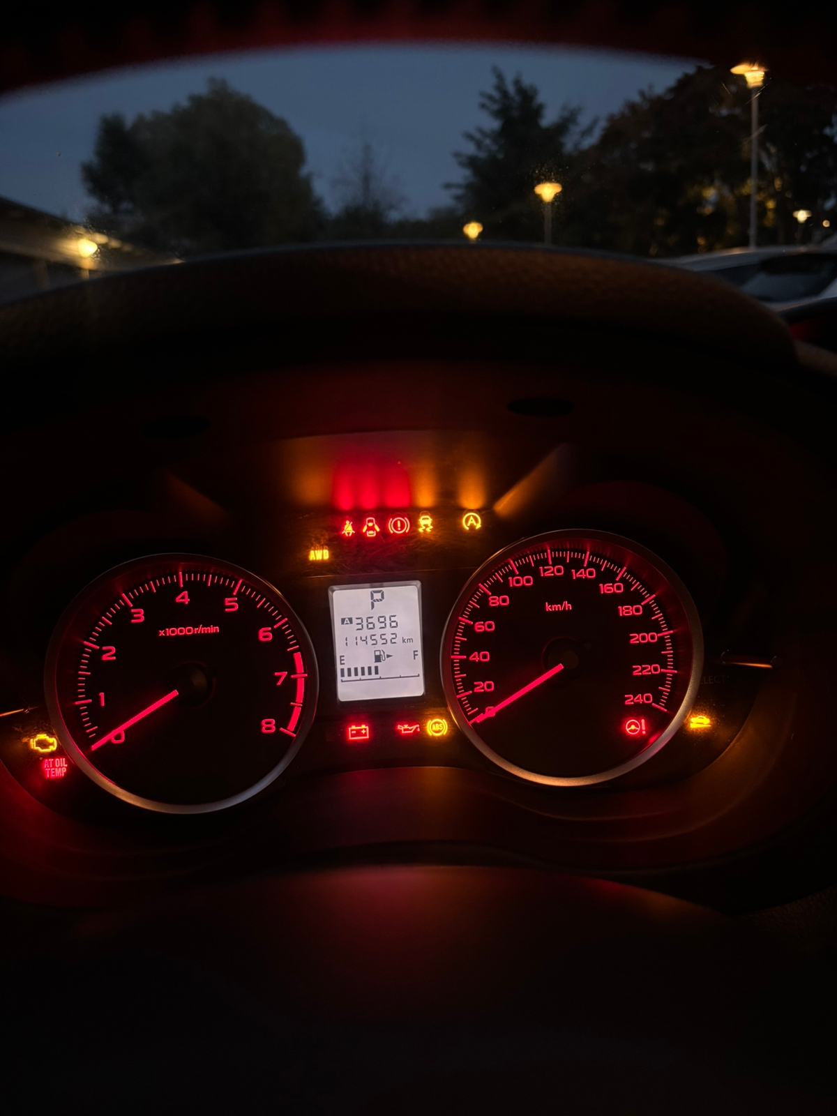 Subaru XV 1.6 4WD Lineartronic 2014, photo 4/8