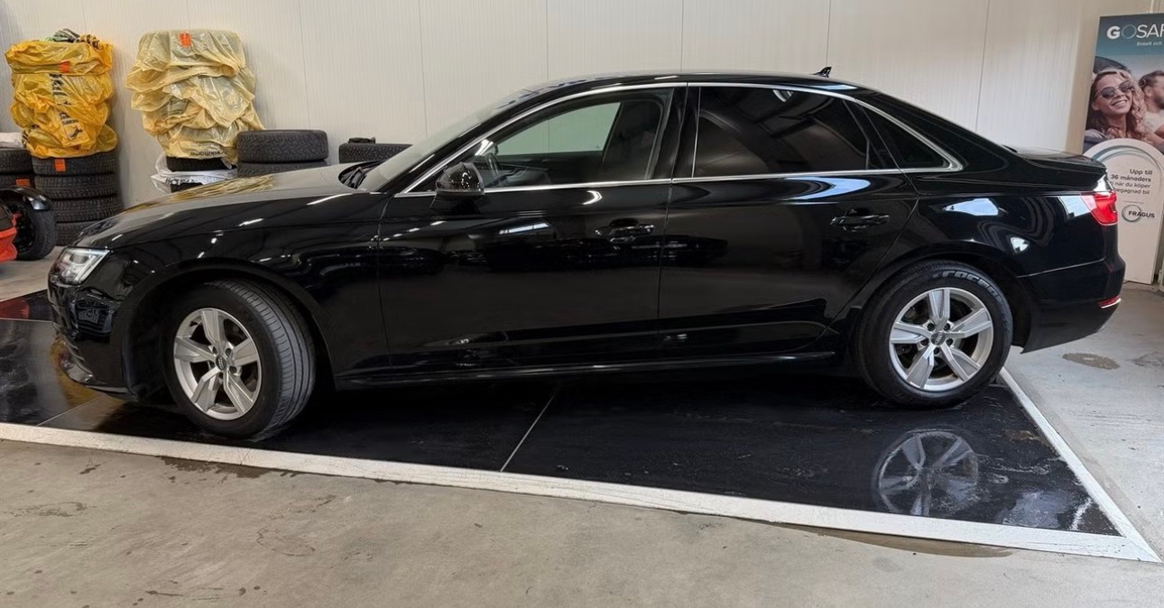 Audi A4 Sedan 2.0 TDI S Tronic 2016, bild 2/10