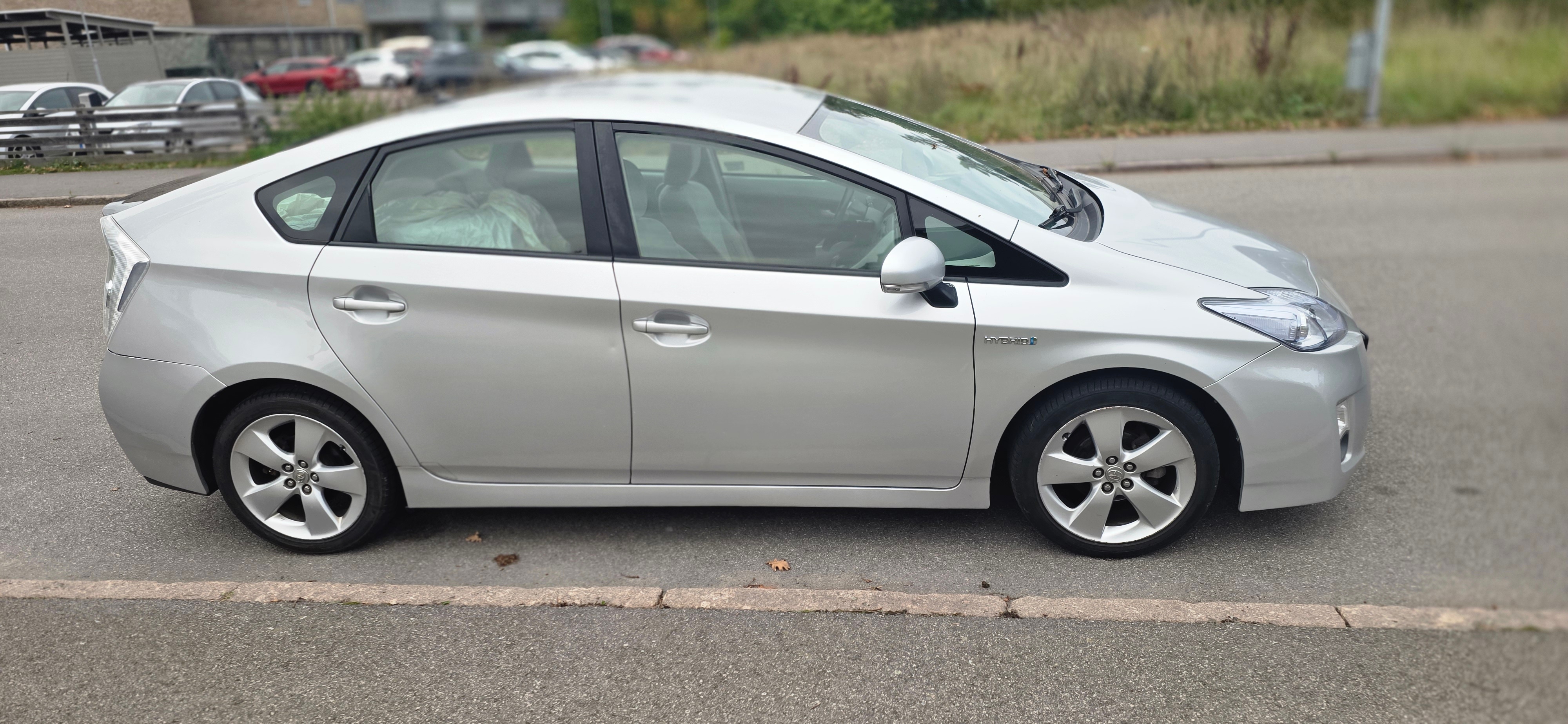 Toyota Prius Hybrid CVT 2010, bild 5/6