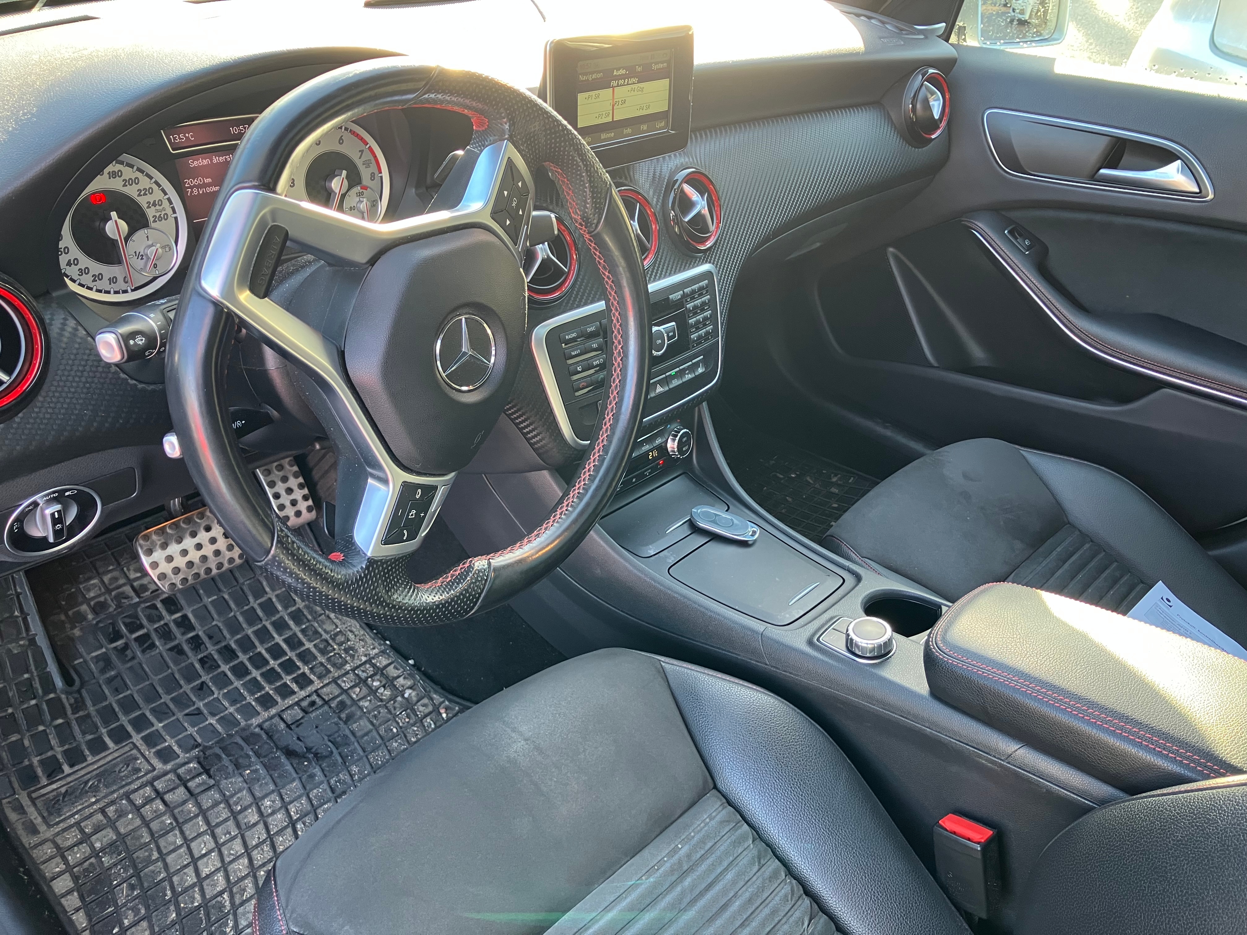 Mercedes-Benz A 250 7G-DCT 2013, kuva 3/3