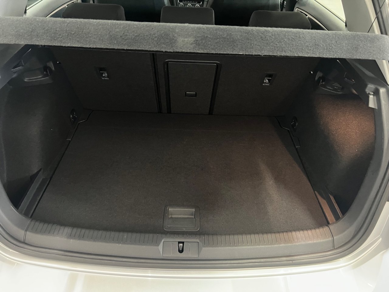 Volkswagen Golf 2020, bild 6/6