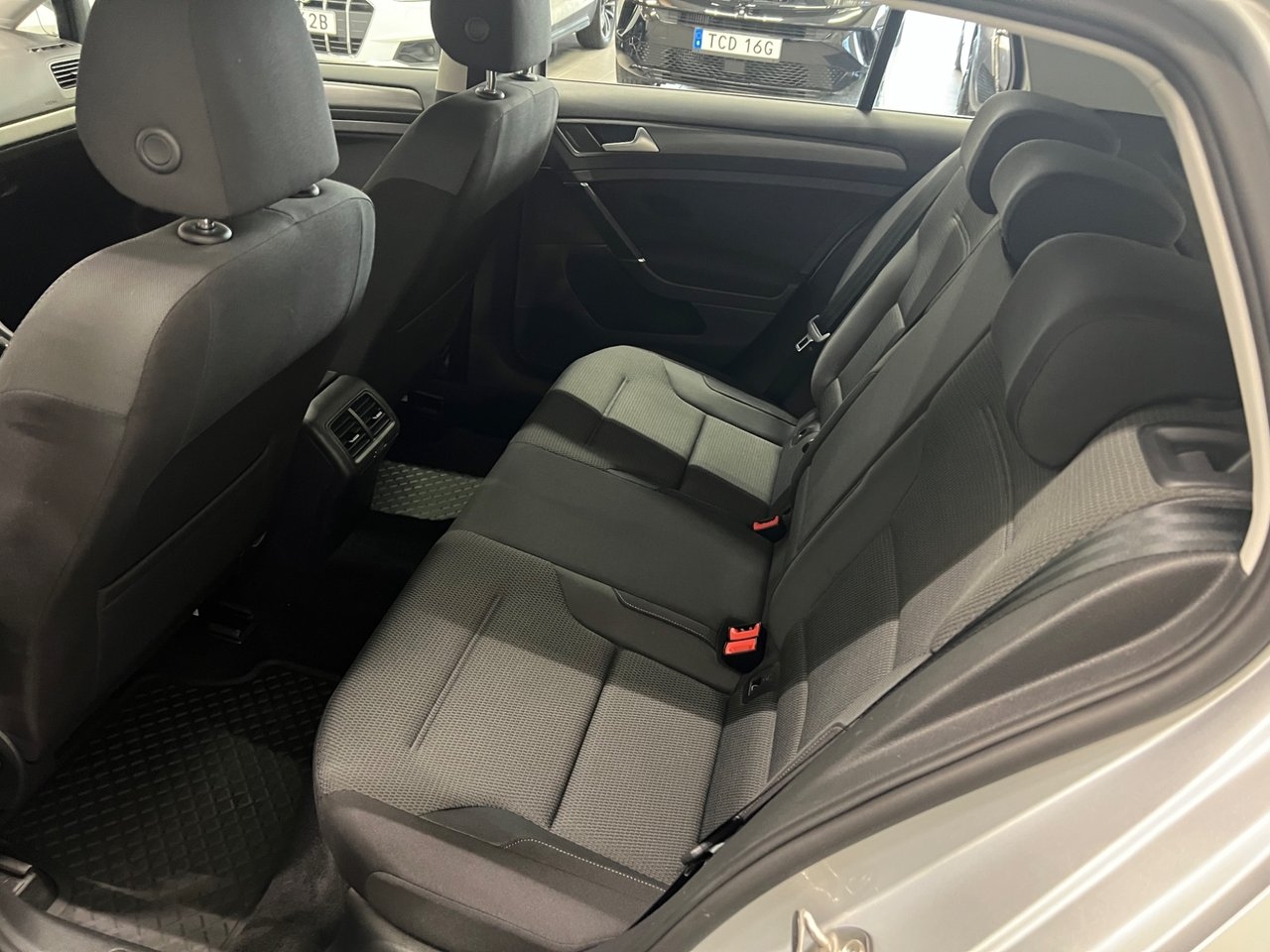 Volkswagen Golf 2020, bild 5/6