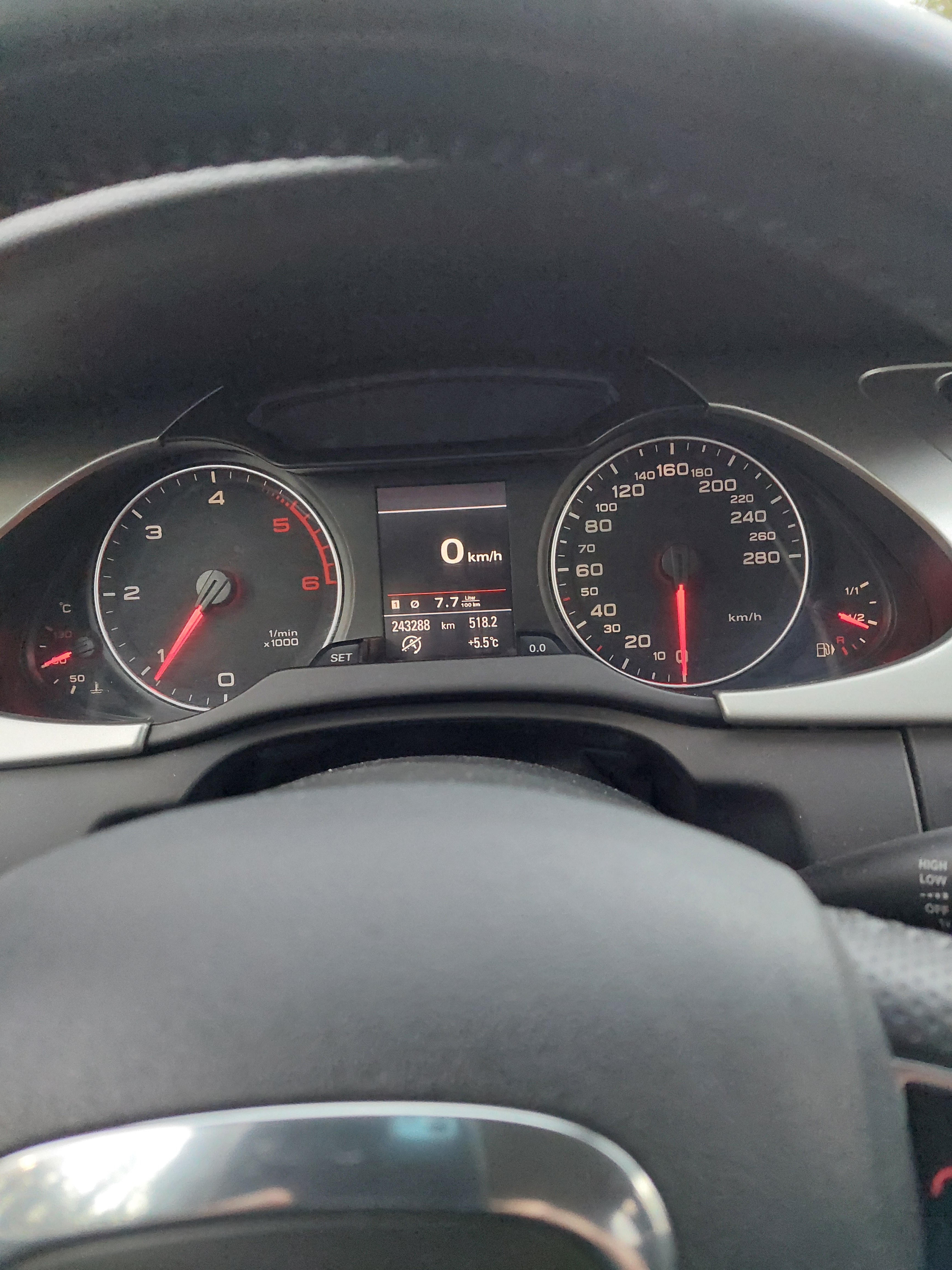 Audi A4 allroad 2010, photo 5/6