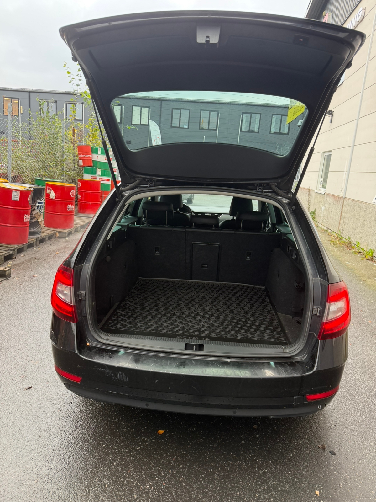 Skoda Octavia 2019, bild 5/7