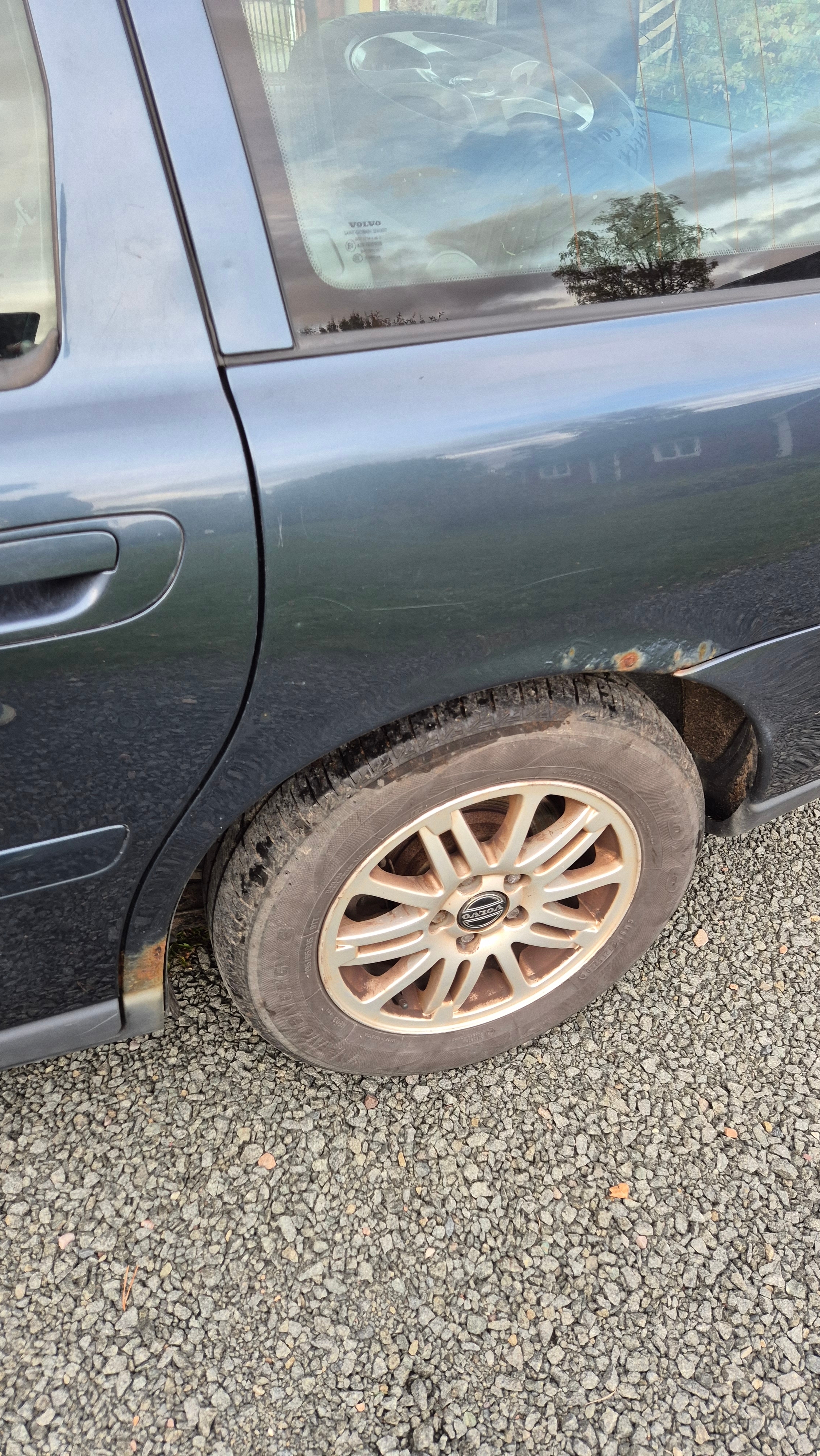 Volvo V70 2.4 Manuell 2006, bild 5/10