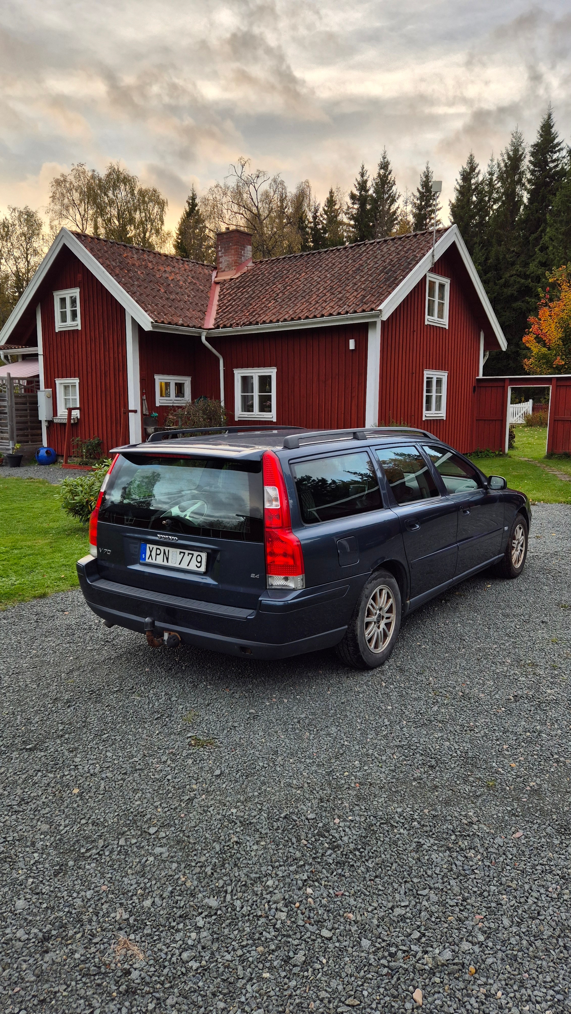 Volvo V70 2.4 Manuell 2006, bild 3/10