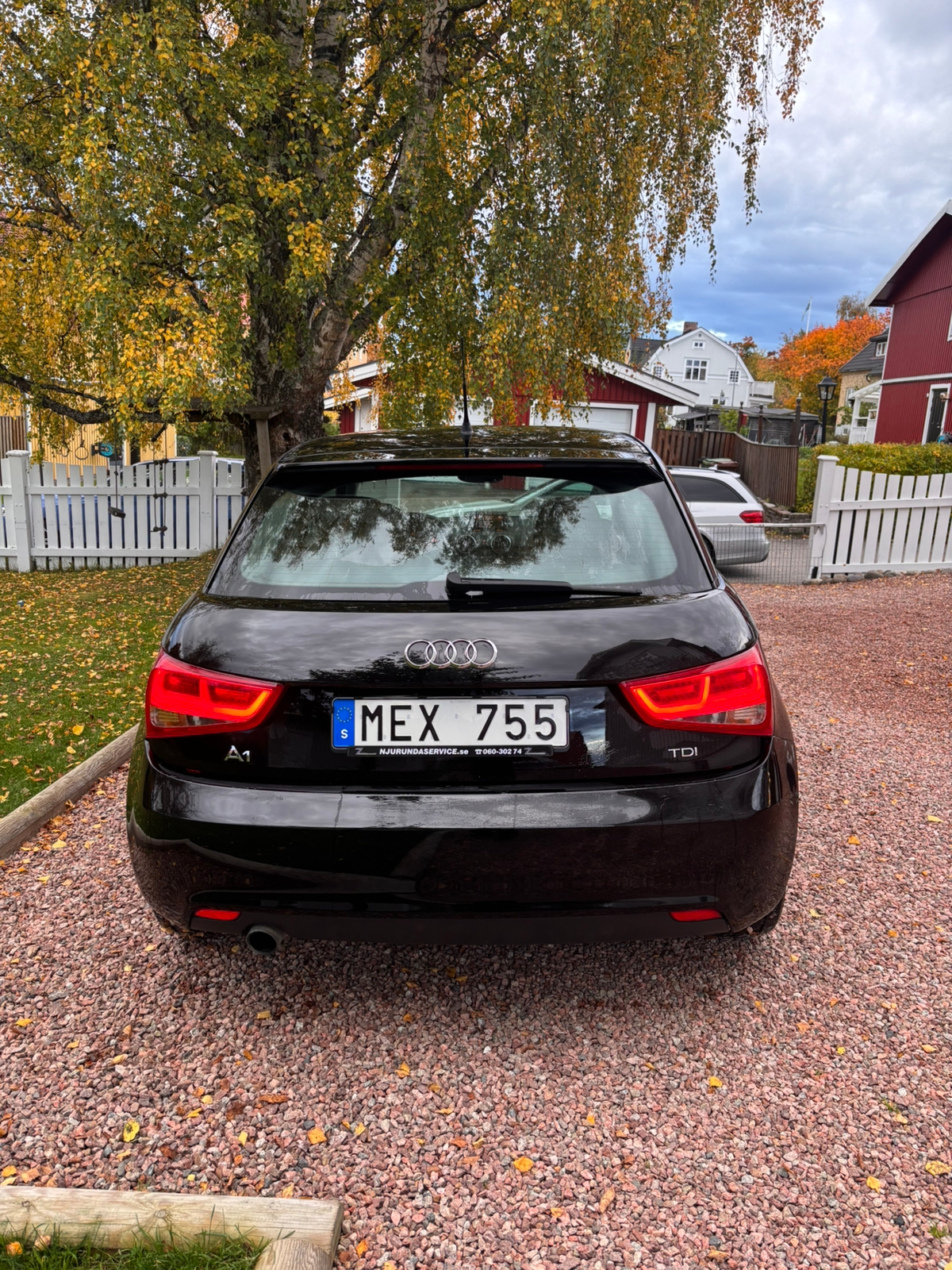 Audi A1 1.6 TDI Manuell 2012, bild 4/9