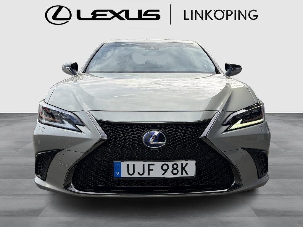 Lexus ES 300h 2.5 F Sport S Euro 6 2019, bild 5/10