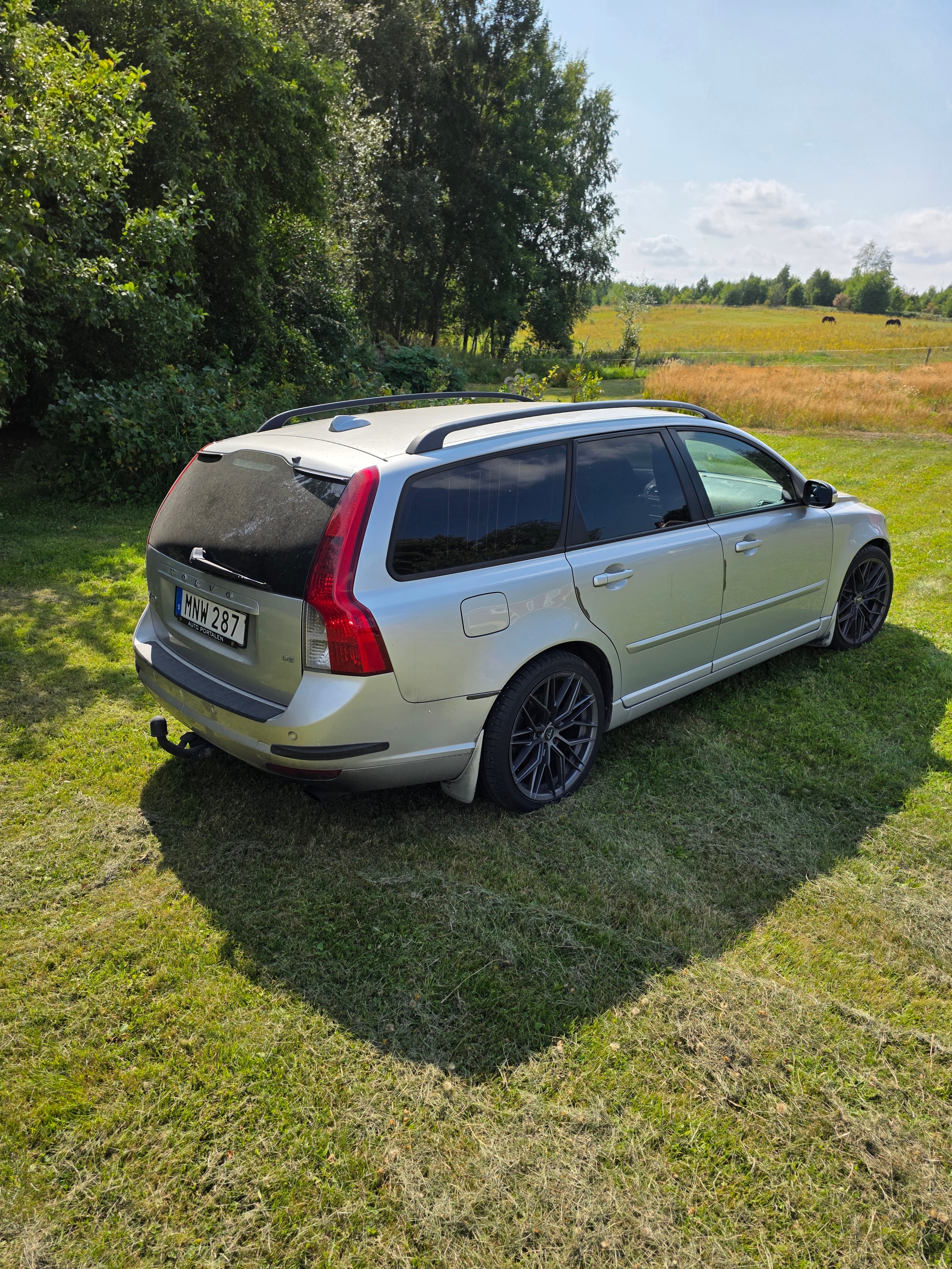 Volvo V50 D5 Geartronic 2009, bild 3/8