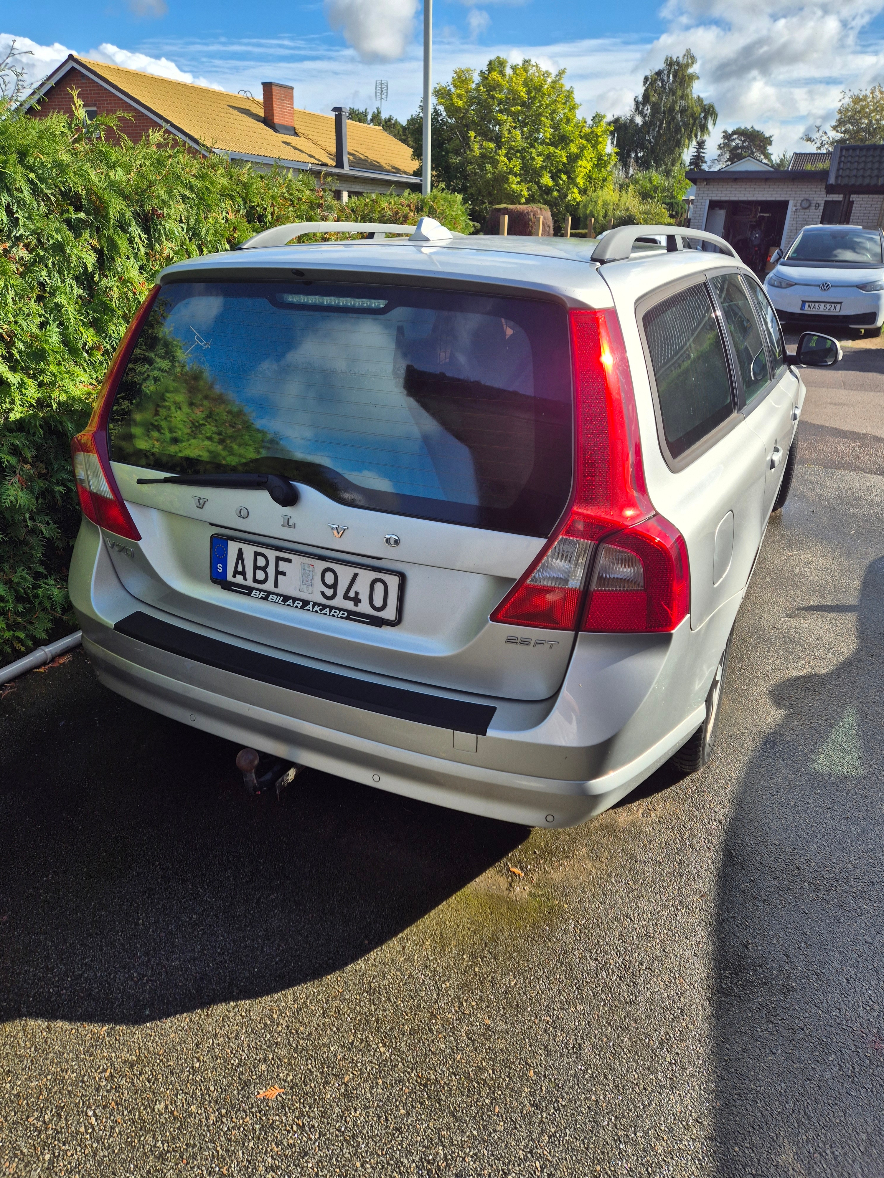 Volvo V70 2.5FT Manuell 2009, bild 6/6