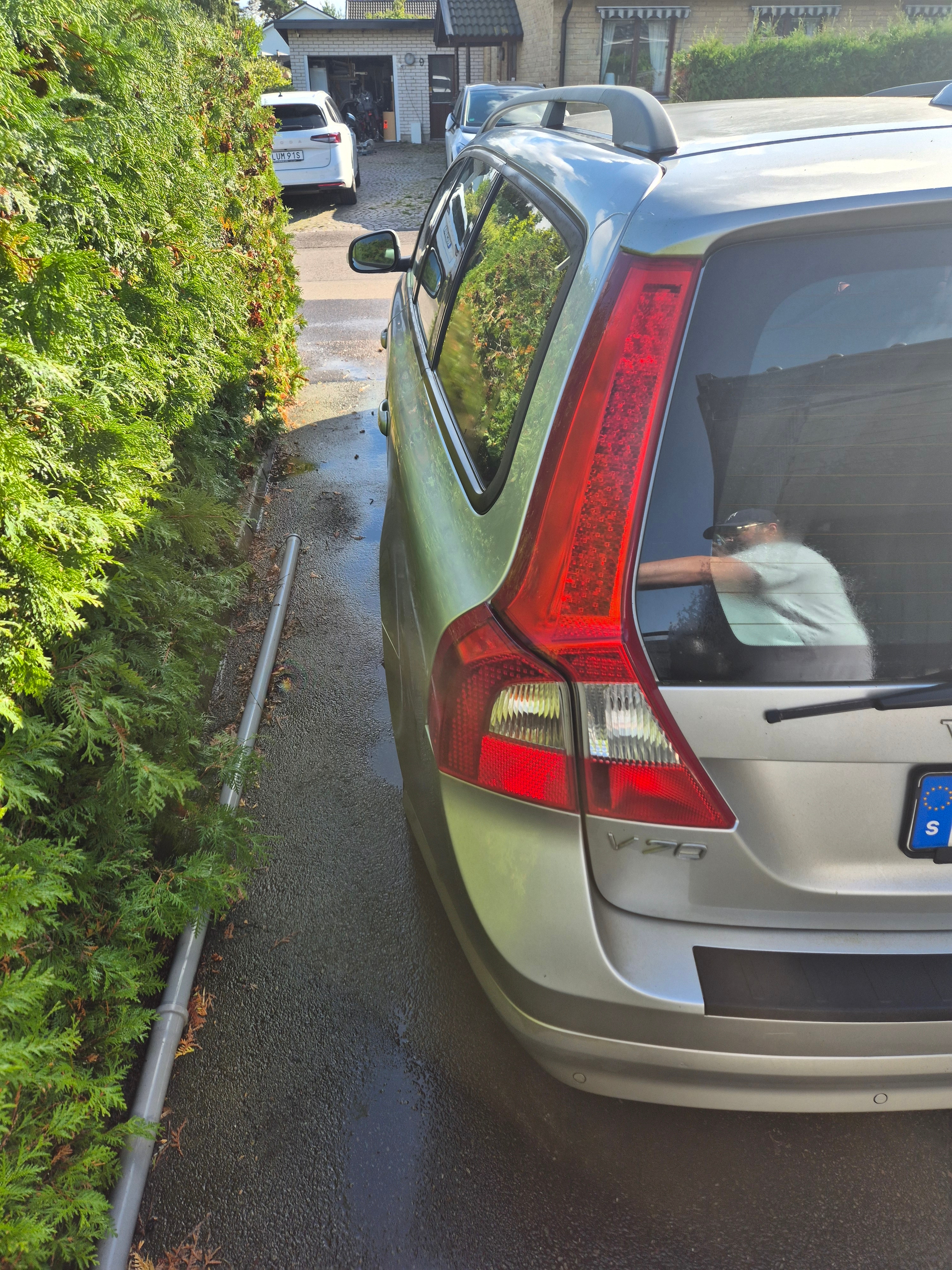 Volvo V70 2.5FT Manuell 2009, bild 2/6