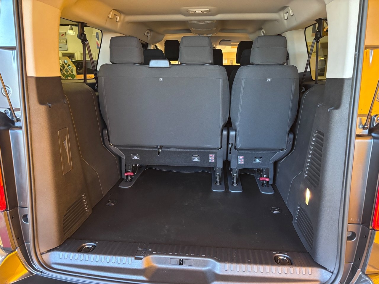 Opel Zafira 2026, photo 6/10