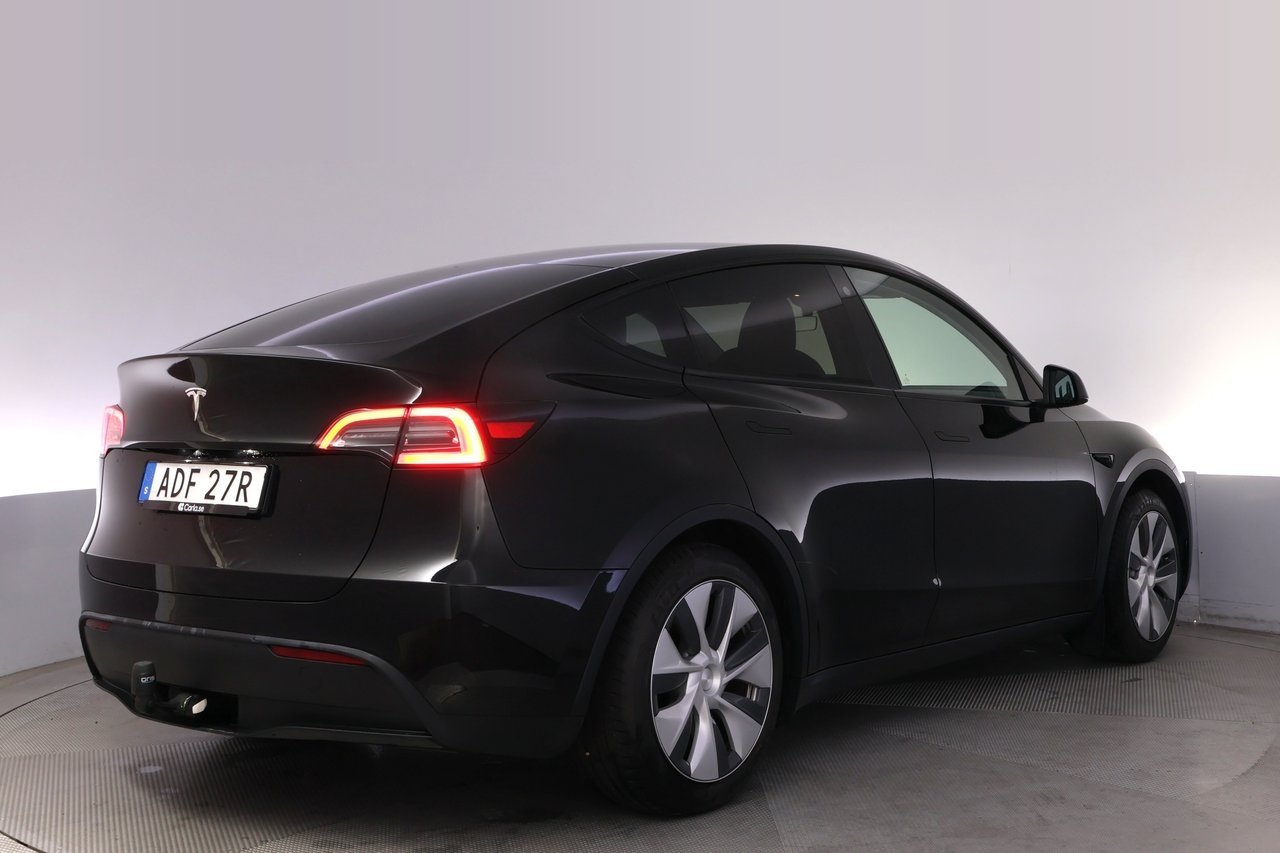 Tesla Model Y 2023, bild 5/10