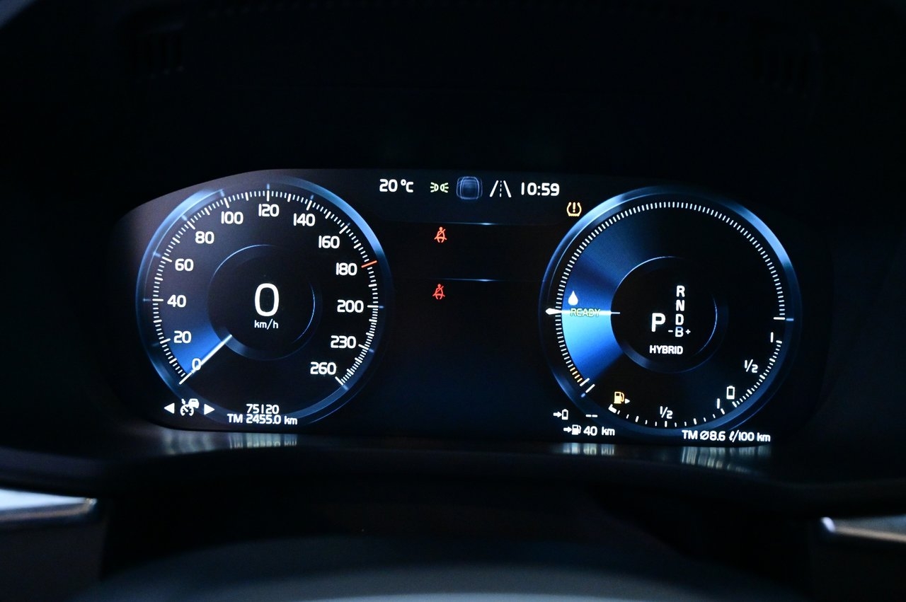 Volvo XC60 2021, bild 7/10