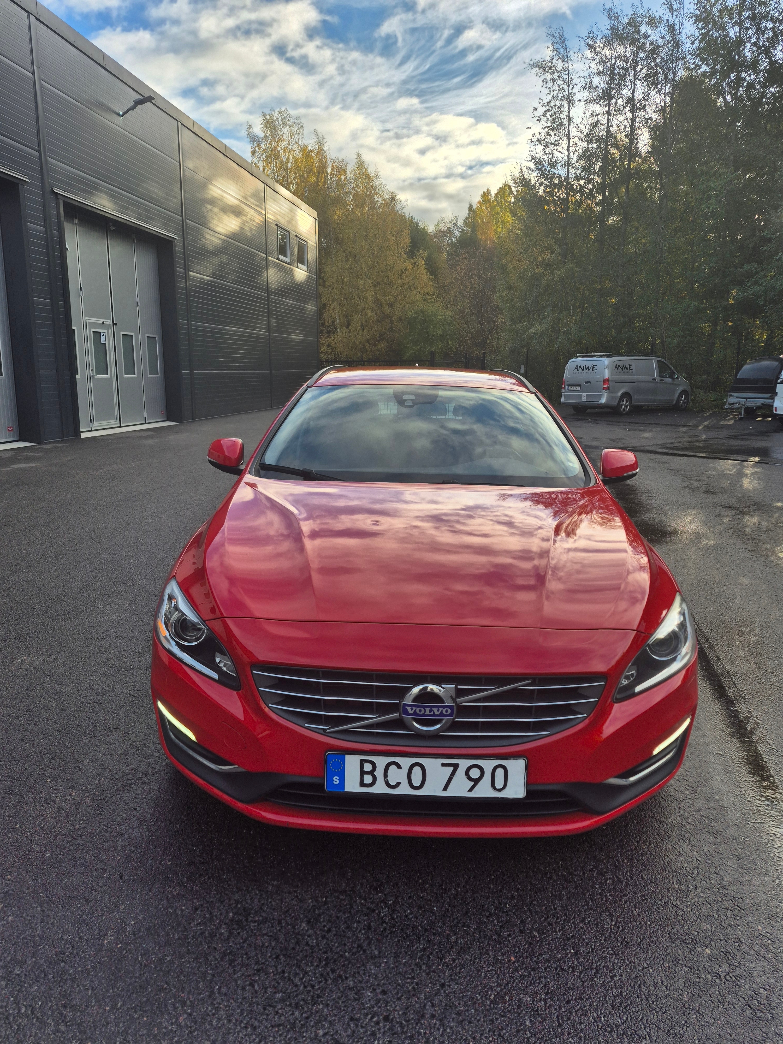 Volvo V60 D4 Geartronic 2014, bild 3/6