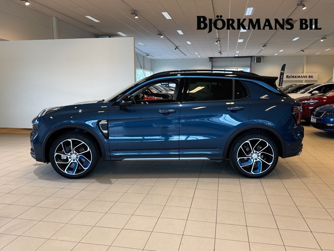 Lynk & Co 01 PHEV DCT Euro 6 2022, kuva 4/10