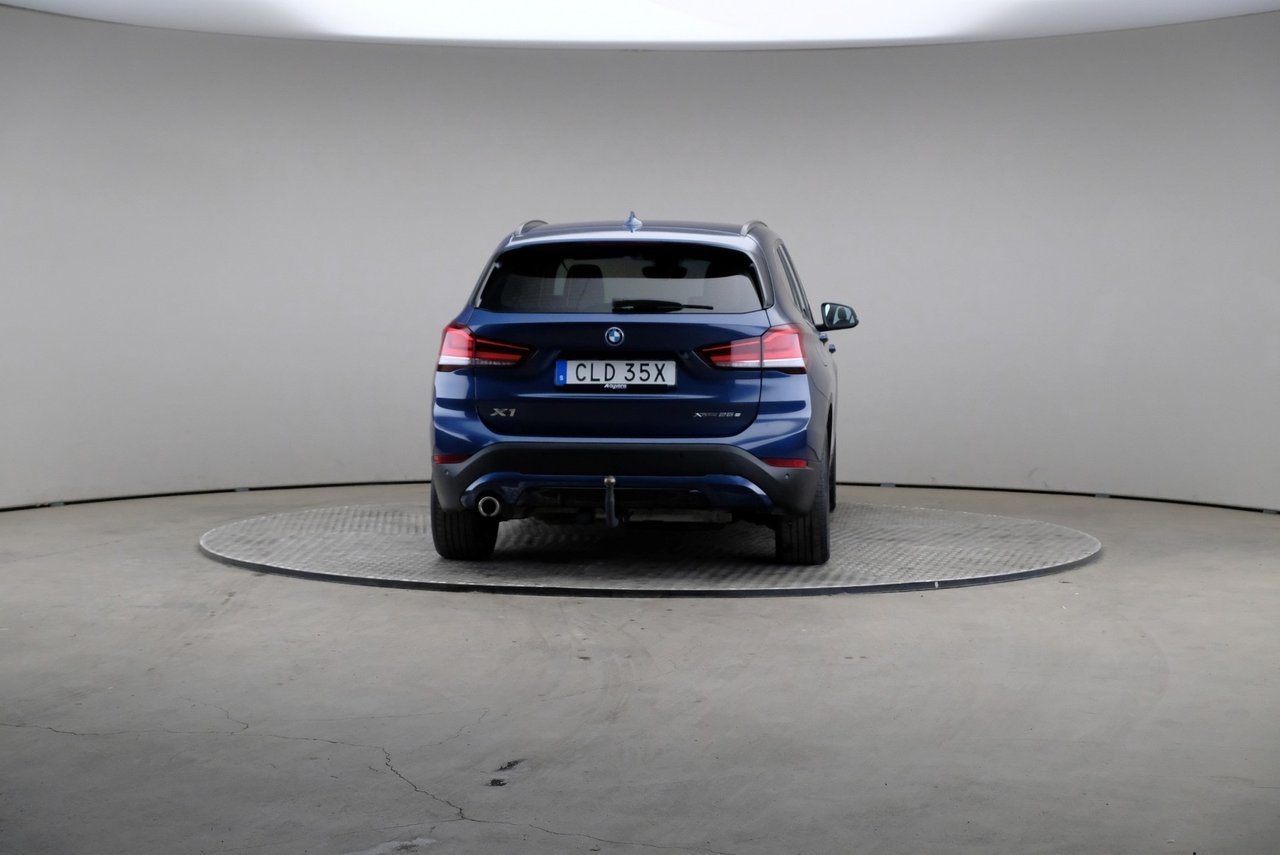 BMW X1 2022, photo 5/10