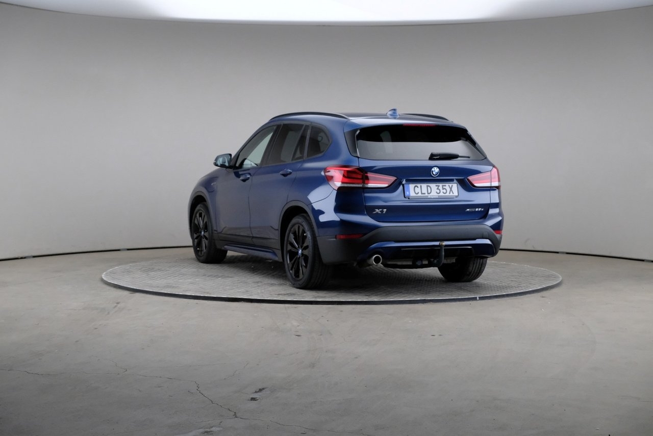 BMW X1 2022, photo 2/10