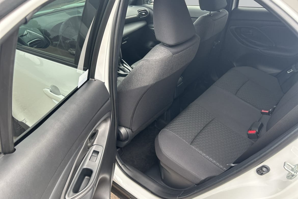 Toyota Yaris Cross 1.5 Hybrid 116 2025, bild 7/10