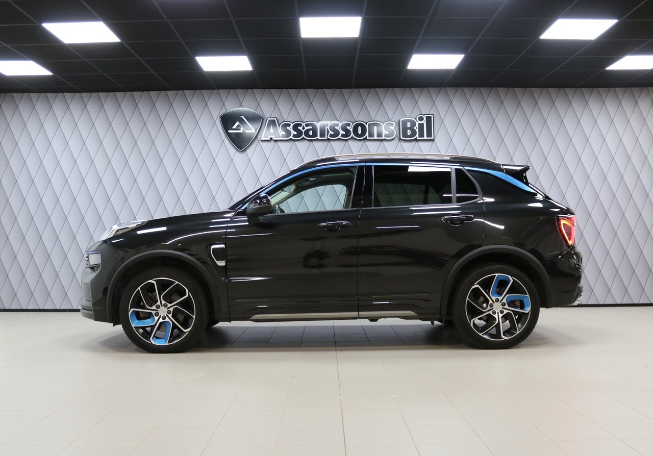 Lynk & Co 01 PHEV 2023, photo 2/10