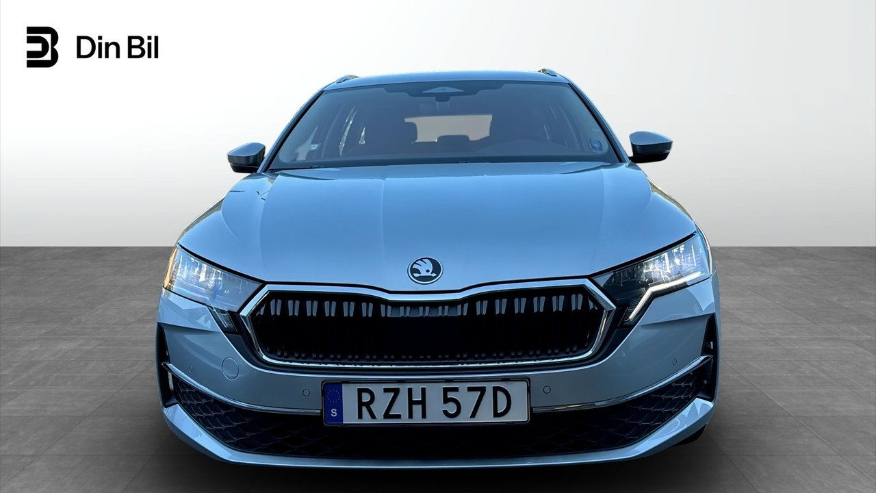 Skoda Octavia Combi SELECT 202 2026, photo 4/10