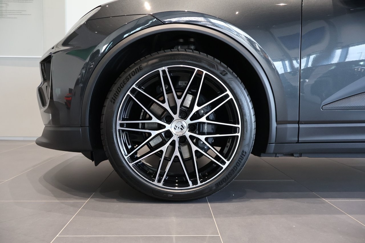 Porsche Macan 4 2026, kuva 4/10