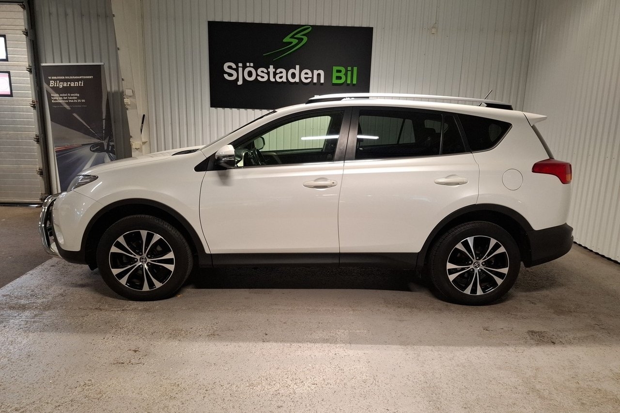 Toyota RAV4 2.2 D-4D AWD Ed Fe 2015, kuva 6/10