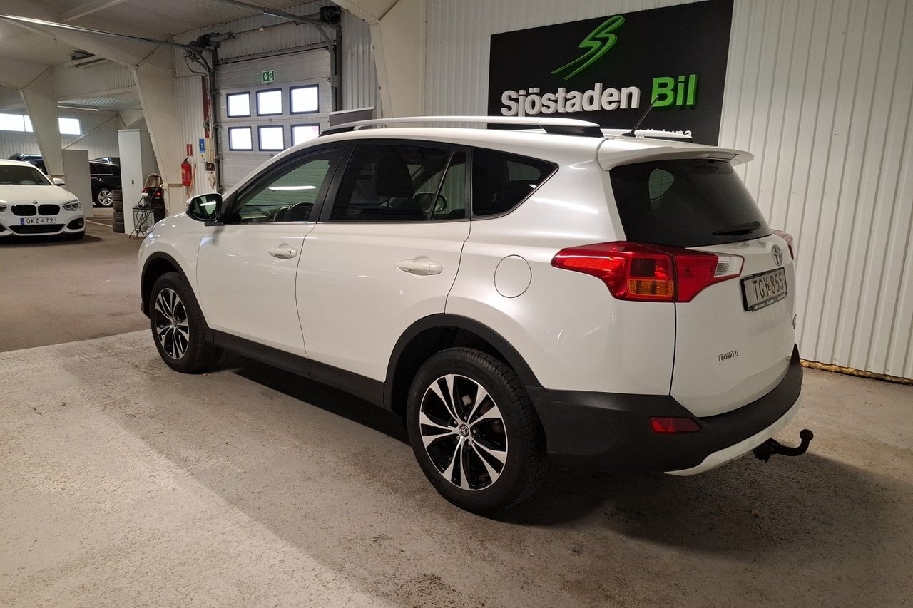 Toyota RAV4 2.2 D-4D AWD Ed Fe 2015, kuva 5/10