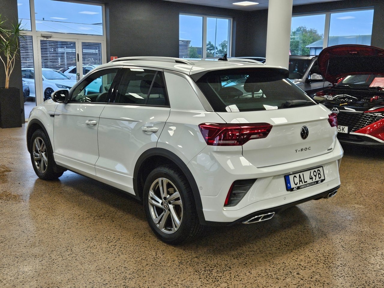 Volkswagen T-Roc 2.0 TDI SCR R-Line 2023, bild 4/10