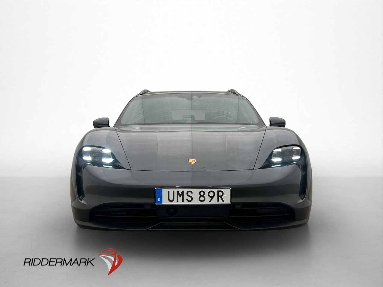 Porsche Taycan 2023, photo 3/10